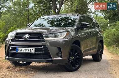 Позашляховик / Кросовер Toyota Highlander 2019 в Кропивницькому