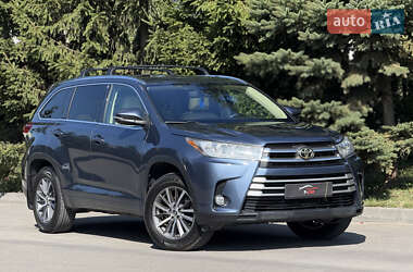 Toyota Highlander 2017
