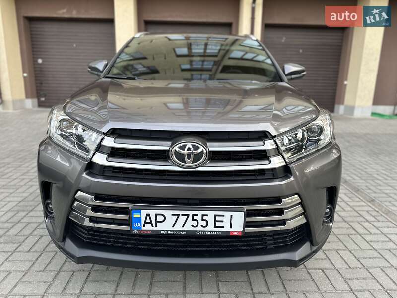 Toyota Highlander 2018