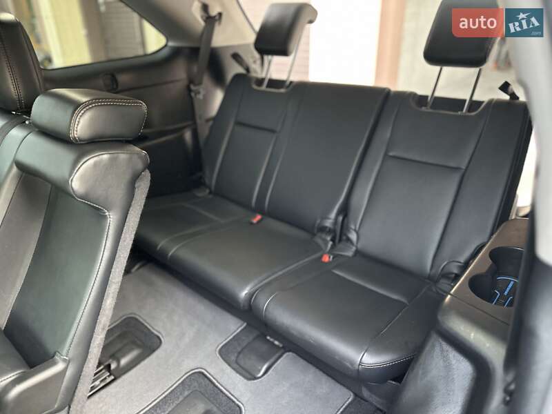 Внедорожник / Кроссовер Toyota Highlander 2018 в Запорожье