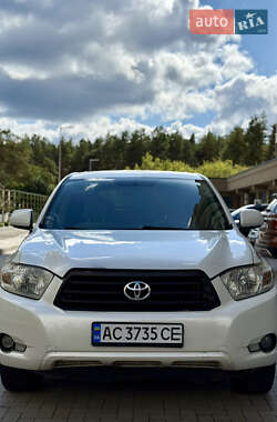 Внедорожник / Кроссовер Toyota Highlander 2007 в 