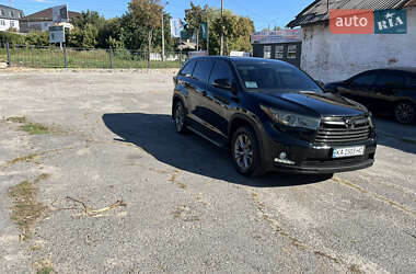 Внедорожник / Кроссовер Toyota Highlander 2015 в 