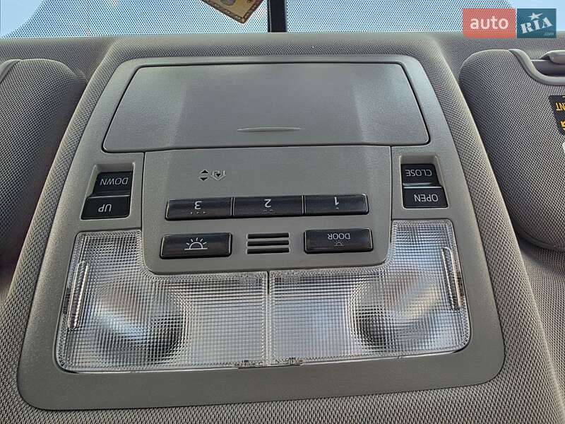 Внедорожник / Кроссовер Toyota Highlander 2015 в Тернополе фото 34 Внедорожник / Кроссовер Toyota Highlander 2015 в Тернополе