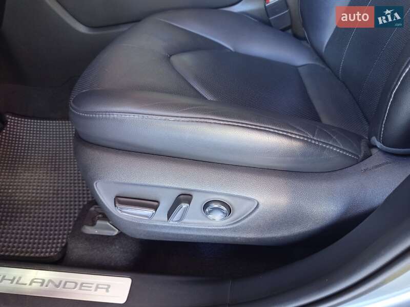 Внедорожник / Кроссовер Toyota Highlander 2020 в Одессе фото 15 Внедорожник / Кроссовер Toyota Highlander 2020 в Одессе