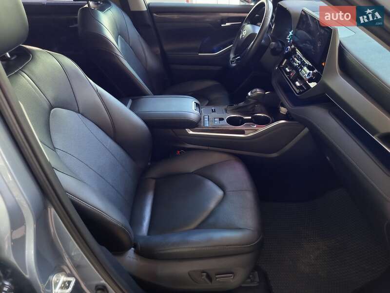 Внедорожник / Кроссовер Toyota Highlander 2020 в Одессе фото 25 Внедорожник / Кроссовер Toyota Highlander 2020 в Одессе