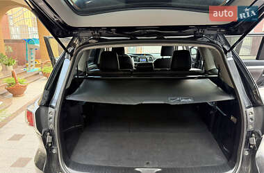 Внедорожник / Кроссовер Toyota Highlander 2014 в 