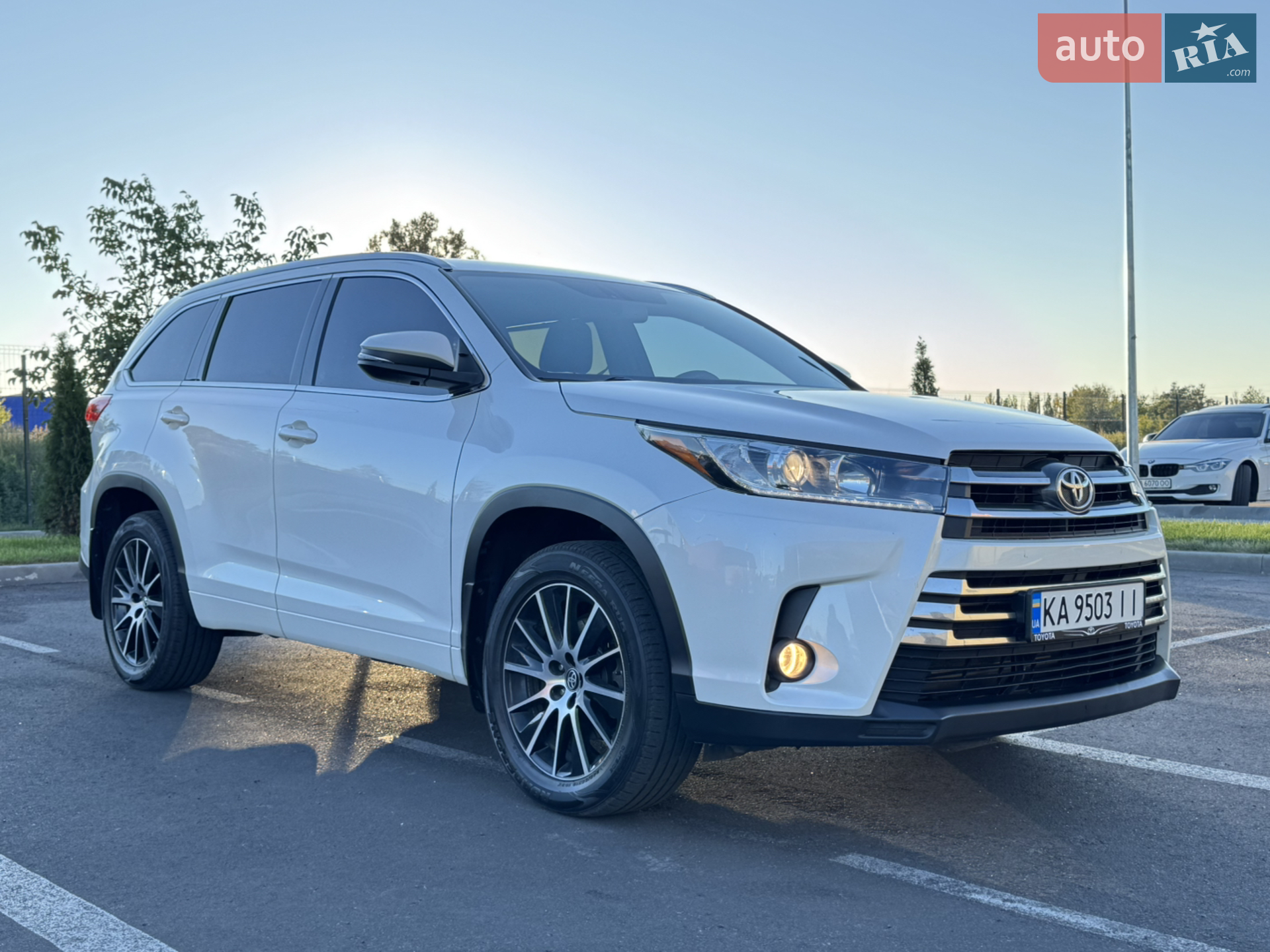 2019 Toyota Highlander - мініатюра 3