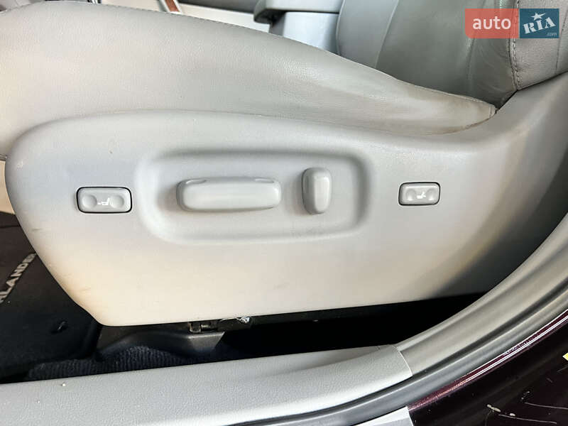 Позашляховик / Кросовер Toyota Highlander 2013 в Миколаєві фото 15 Позашляховик / Кросовер Toyota Highlander 2013 в Миколаєві