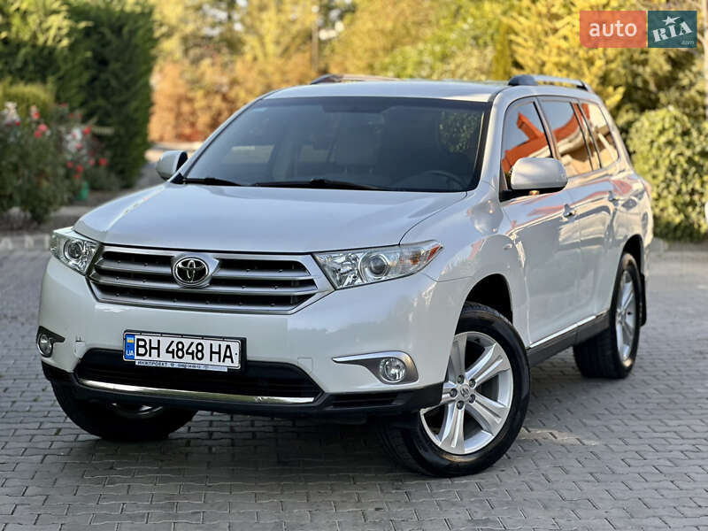 Toyota Highlander 2013