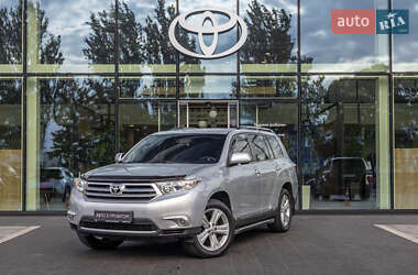 Позашляховик / Кросовер Toyota Highlander 2013 в Дніпрі