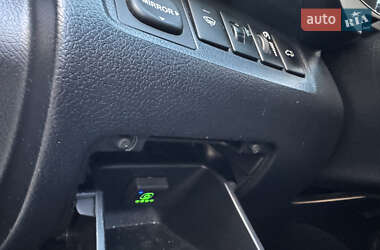 Внедорожник / Кроссовер Toyota Highlander 2013 в 