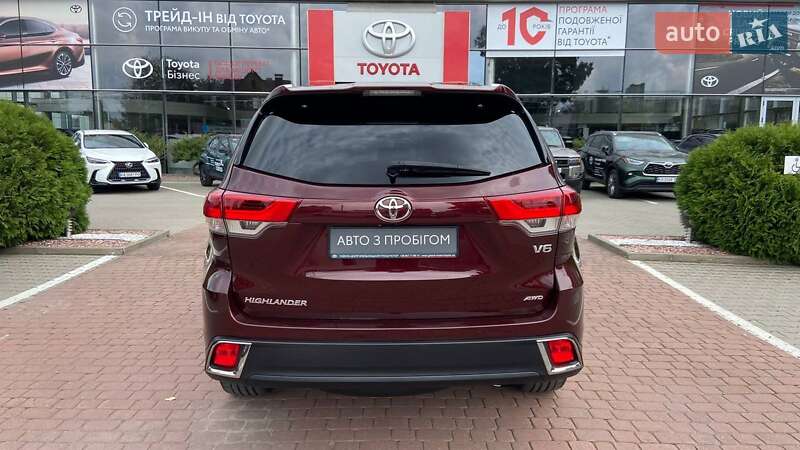 Внедорожник / Кроссовер Toyota Highlander 2019 в Хмельницком фото 4 Внедорожник / Кроссовер Toyota Highlander 2019 в Хмельницком
