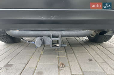 Внедорожник / Кроссовер Toyota Highlander 2013 в 