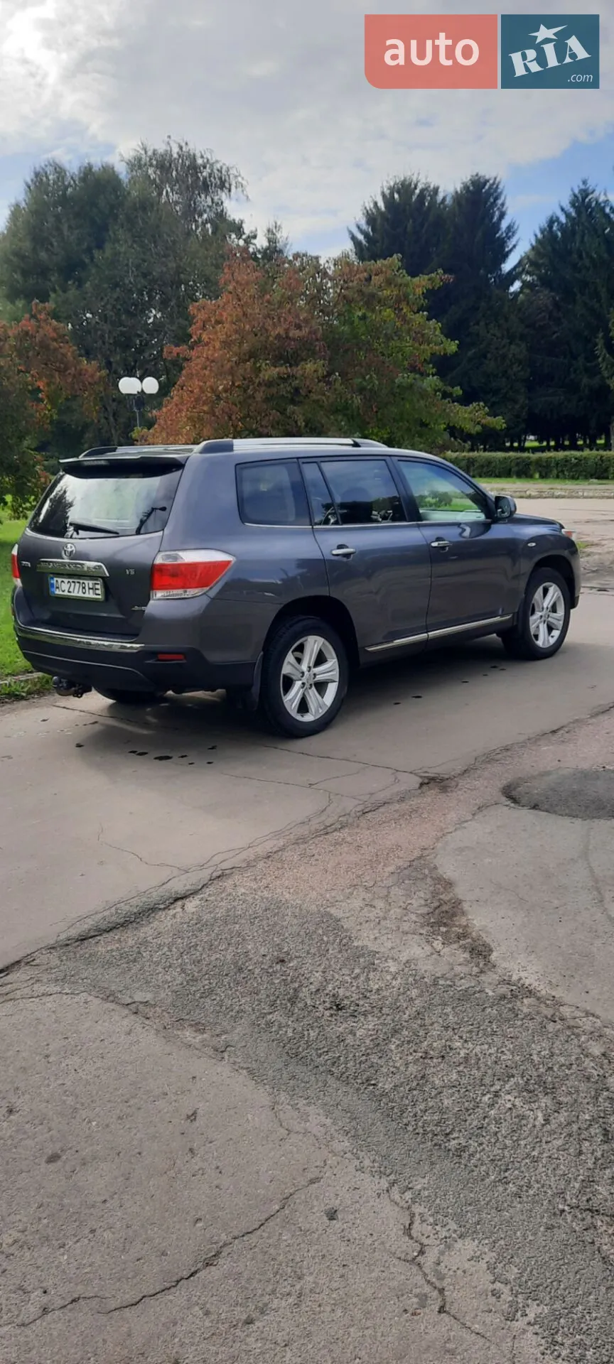 2011 Toyota Highlander - мініатюра 9
