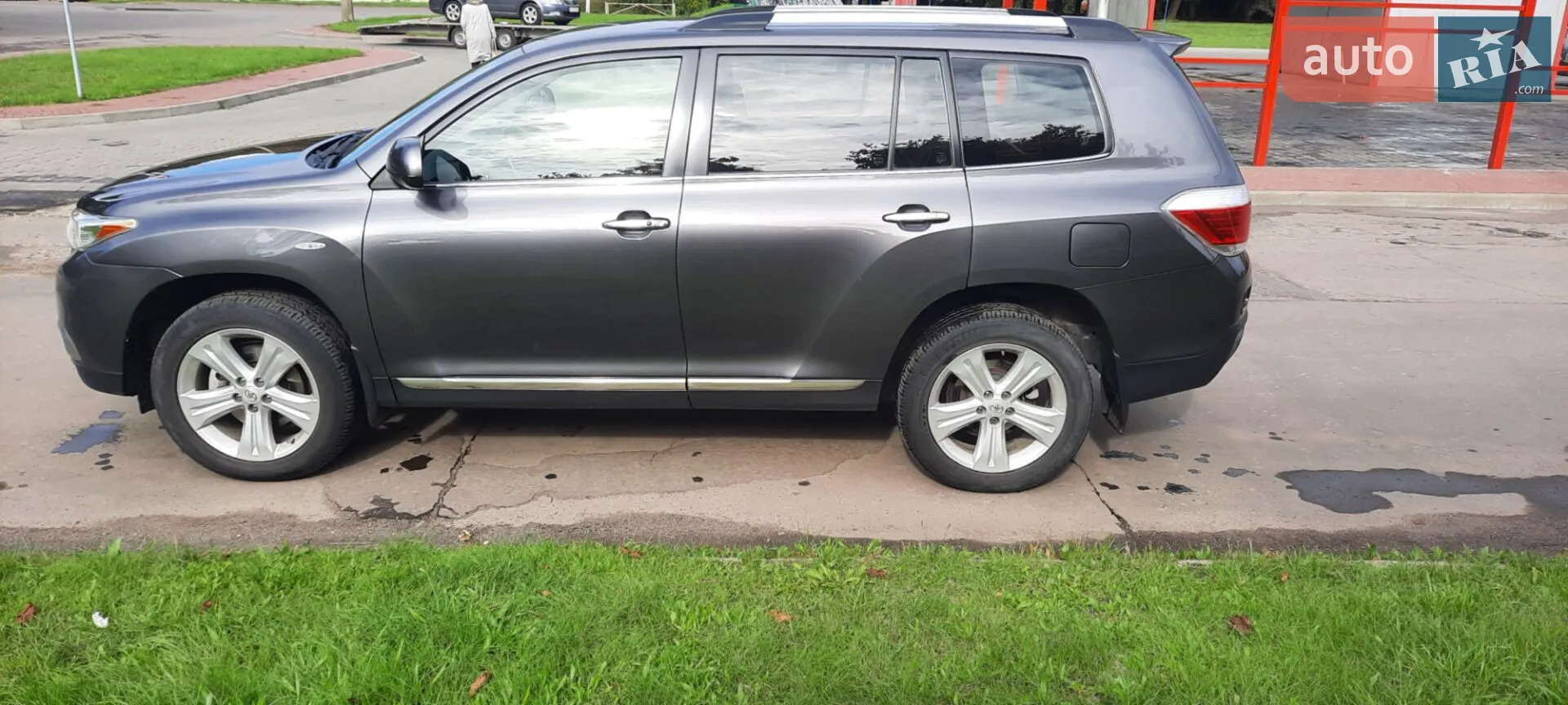 2011 Toyota Highlander - мініатюра 21