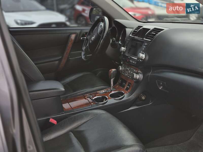 Позашляховик / Кросовер Toyota Highlander 2011 в Кропивницькому фото 11 Позашляховик / Кросовер Toyota Highlander 2011 в Кропивницькому