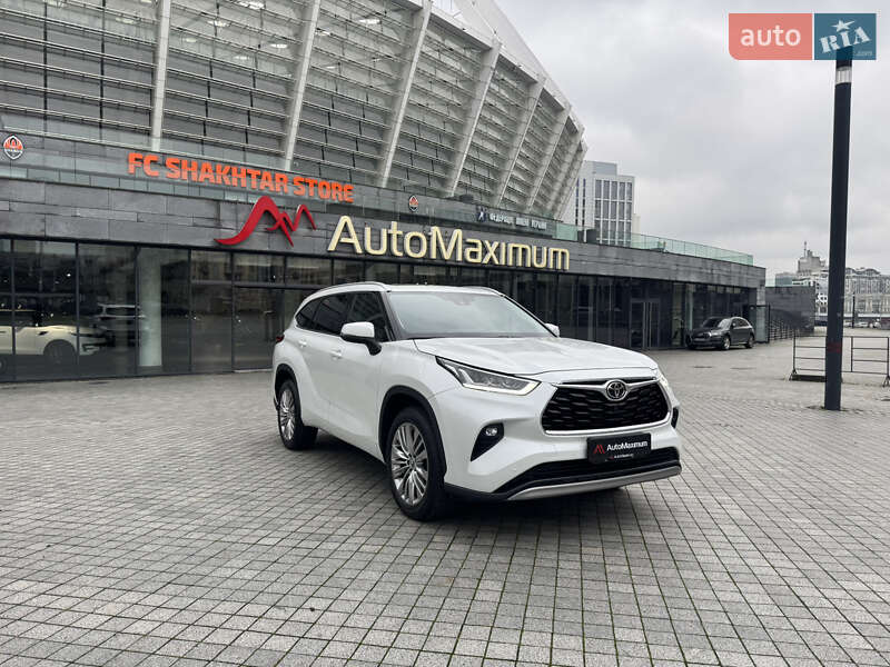 Toyota Highlander 2024