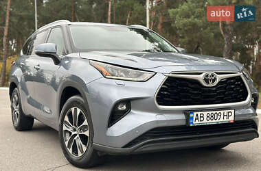 Внедорожник / Кроссовер Toyota Highlander 2020 в Киеве