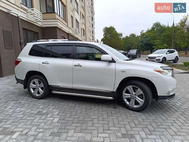 Внедорожник / Кроссовер Toyota Highlander 2011 в Николаеве фото 10 Внедорожник / Кроссовер Toyota Highlander 2011 в Николаеве