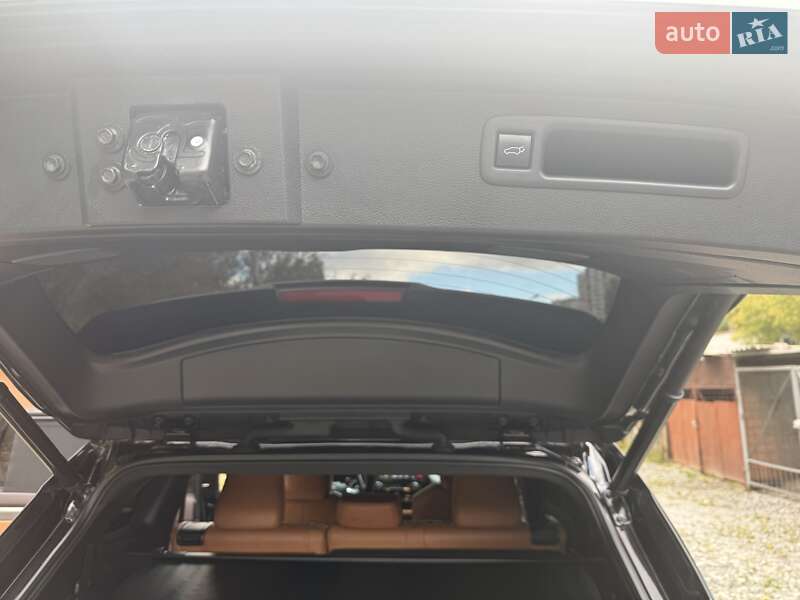 Внедорожник / Кроссовер Toyota Highlander 2020 в Киеве