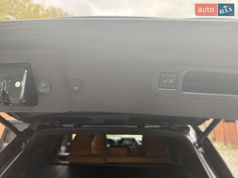 Внедорожник / Кроссовер Toyota Highlander 2020 в Киеве