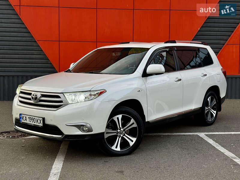 Внедорожник / Кроссовер Toyota Highlander 2012 в Киеве