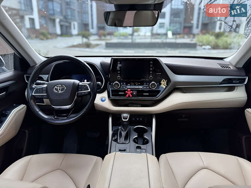 Внедорожник / Кроссовер Toyota Highlander 2020 в Львове фото 22 Внедорожник / Кроссовер Toyota Highlander 2020 в Львове