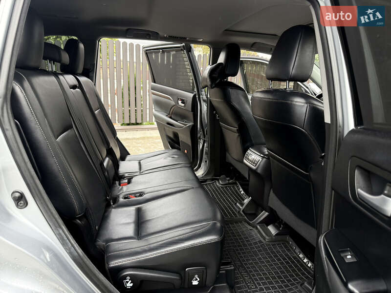 Позашляховик / Кросовер Toyota Highlander 2014 в Хмельницькому