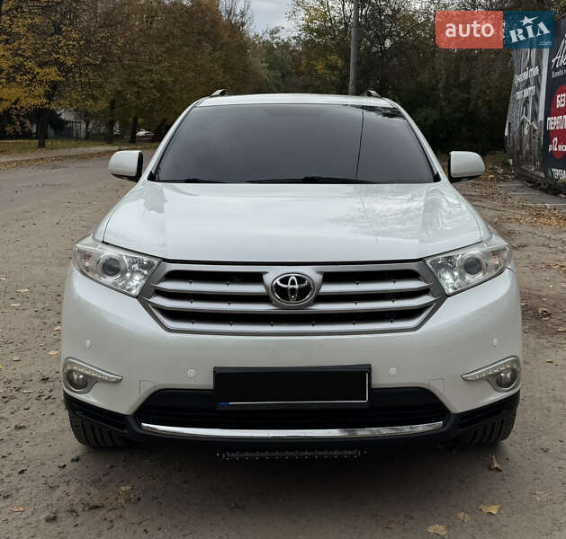 Внедорожник / Кроссовер Toyota Highlander 2010 в Киеве фото 2 Внедорожник / Кроссовер Toyota Highlander 2010 в Киеве