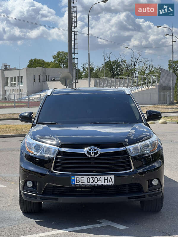 Внедорожник / Кроссовер Toyota Highlander 2014 в Николаеве фото 3 Внедорожник / Кроссовер Toyota Highlander 2014 в Николаеве