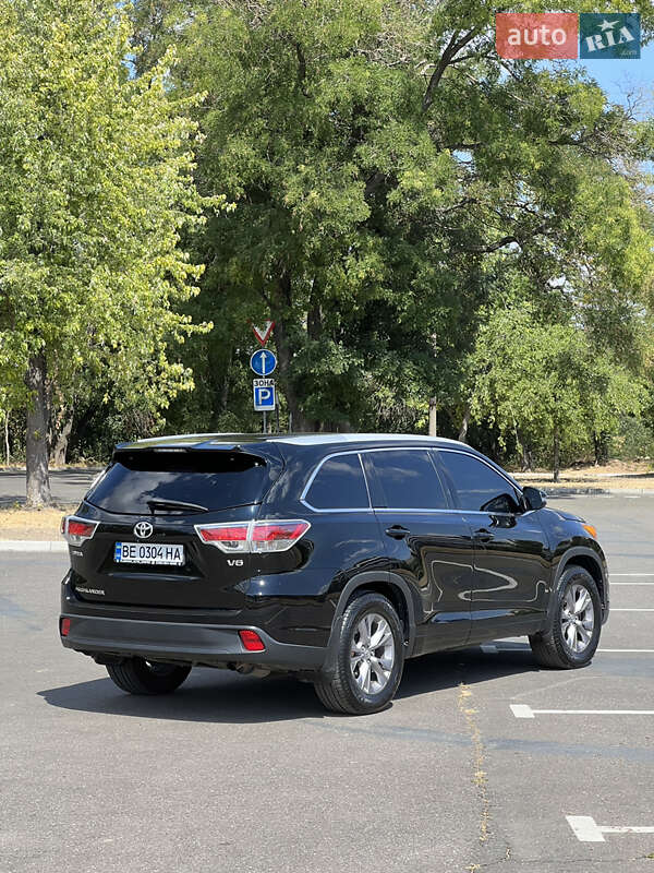 Внедорожник / Кроссовер Toyota Highlander 2014 в Николаеве фото 8 Внедорожник / Кроссовер Toyota Highlander 2014 в Николаеве
