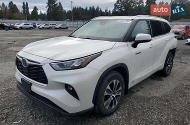 Toyota Highlander 2020