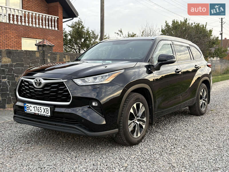 Внедорожник / Кроссовер Toyota Highlander 2020 в Луцке