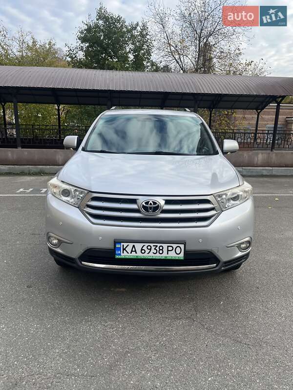 Внедорожник / Кроссовер Toyota Highlander 2011 в Киеве фото Внедорожник / Кроссовер Toyota Highlander 2011 в Киеве