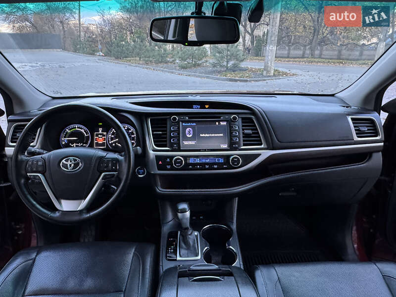 Позашляховик / Кросовер Toyota Highlander 2015 в Хмельницькому