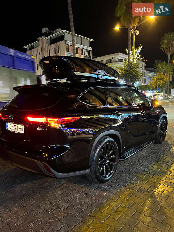 Внедорожник / Кроссовер Toyota Highlander 2022 в Кременце фото 16 Внедорожник / Кроссовер Toyota Highlander 2022 в Кременце