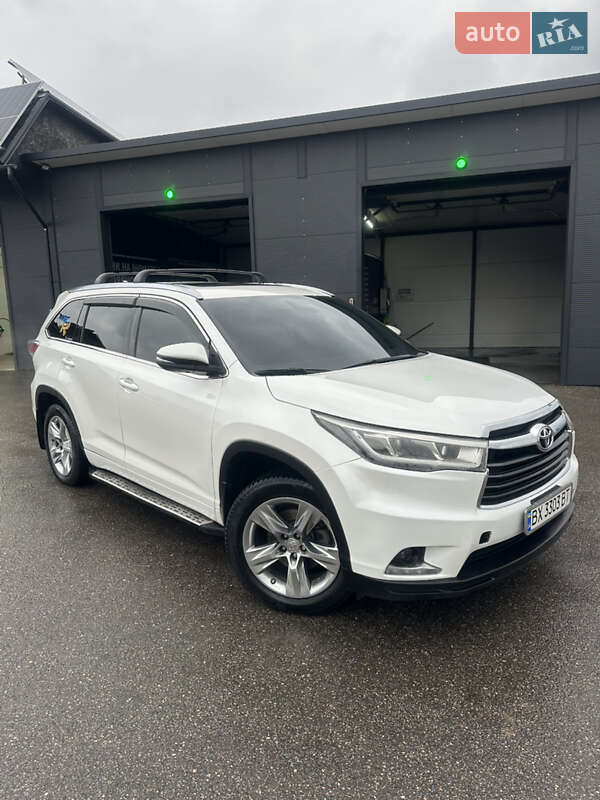 Внедорожник / Кроссовер Toyota Highlander 2014 в Харькове фото 2 Внедорожник / Кроссовер Toyota Highlander 2014 в Харькове