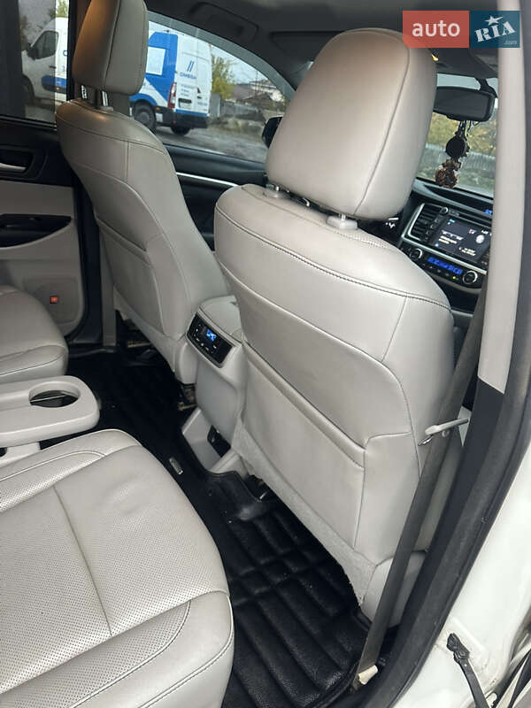 Внедорожник / Кроссовер Toyota Highlander 2014 в Харькове фото 19 Внедорожник / Кроссовер Toyota Highlander 2014 в Харькове