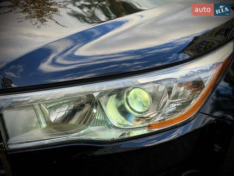 Внедорожник / Кроссовер Toyota Highlander 2014 в Ивано-Франковске фото 17 Внедорожник / Кроссовер Toyota Highlander 2014 в Ивано-Франковске