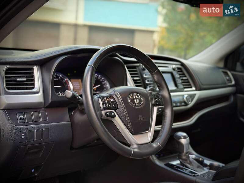Внедорожник / Кроссовер Toyota Highlander 2014 в Ивано-Франковске фото 22 Внедорожник / Кроссовер Toyota Highlander 2014 в Ивано-Франковске