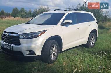 Позашляховик / Кросовер Toyota Highlander 2015 в Івано-Франківську