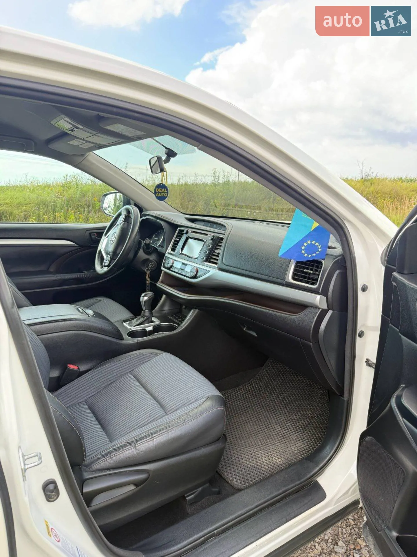 2015 Toyota Highlander - мініатюра 27