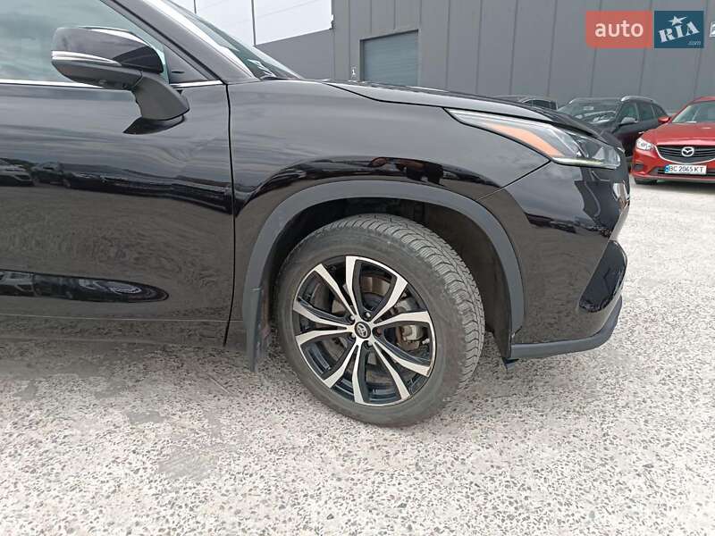 Внедорожник / Кроссовер Toyota Highlander 2021 в Львове фото 8 Внедорожник / Кроссовер Toyota Highlander 2021 в Львове