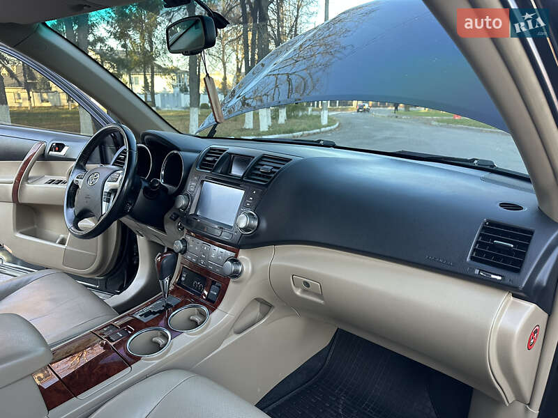 Позашляховик / Кросовер Toyota Highlander 2011 в Вінниці