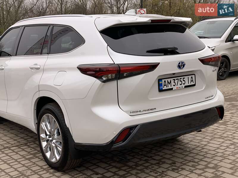 Внедорожник / Кроссовер Toyota Highlander 2024 в Бердичеве фото 18 Внедорожник / Кроссовер Toyota Highlander 2024 в Бердичеве