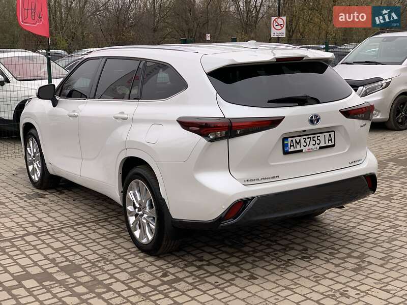 Внедорожник / Кроссовер Toyota Highlander 2024 в Бердичеве фото 20 Внедорожник / Кроссовер Toyota Highlander 2024 в Бердичеве