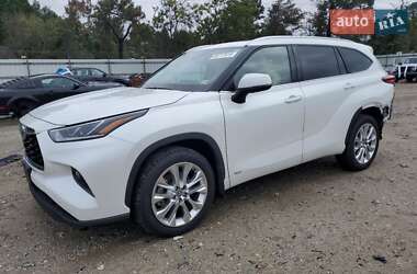Toyota Highlander 2022