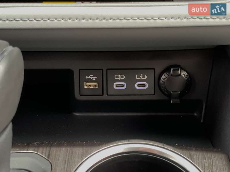Внедорожник / Кроссовер Toyota Highlander 2024 в Бердичеве фото 56 Внедорожник / Кроссовер Toyota Highlander 2024 в Бердичеве