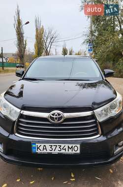 Позашляховик / Кросовер Toyota Highlander 2014 в Кривому Розі