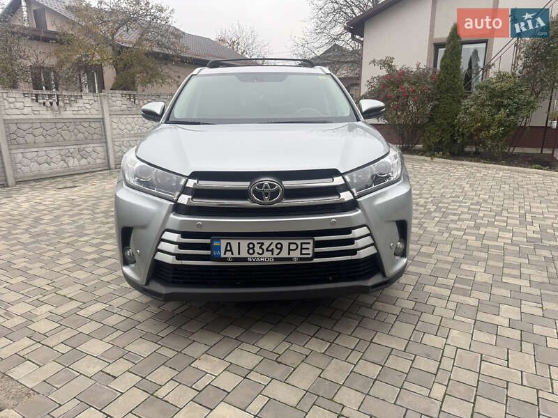 Toyota Highlander 2017